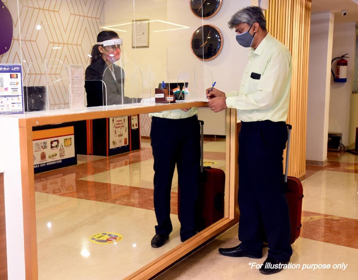 Spot On Sri Sai Lohith Lodge Near Snow World Secundurabad Extérieur photo
